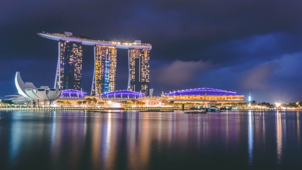 Marina Sands blue and brown concrete city buildings during night time