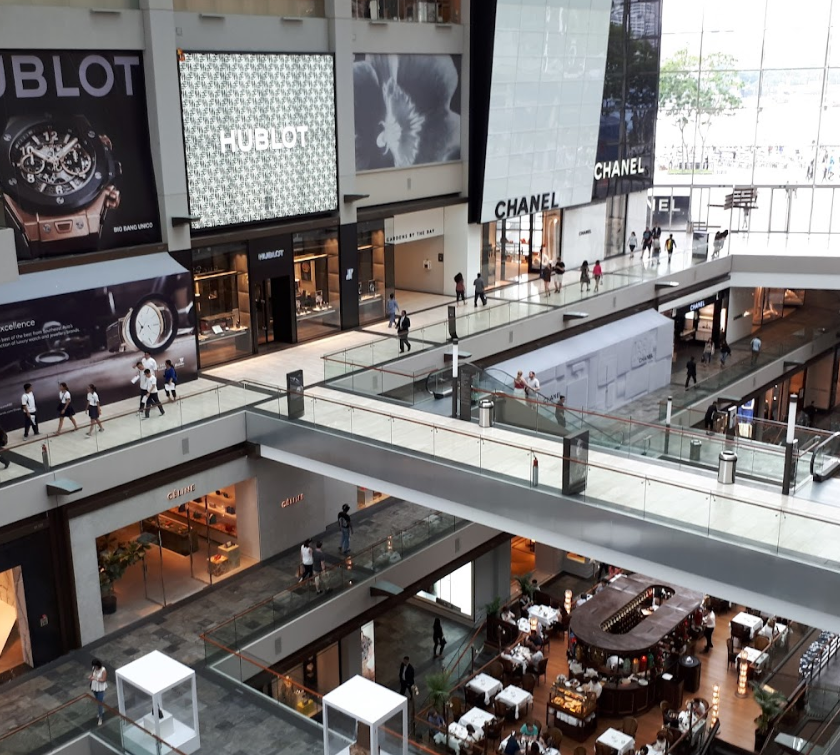 Shopping at Marina Bay Sands singapore